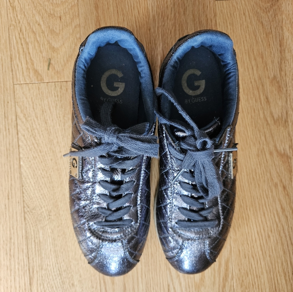 Guess "Gromio" Navy Metallic Sneakers
